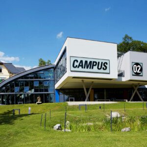 Gebäudeansicht des Campus 02 - Fachhochschule der Wirtschaft